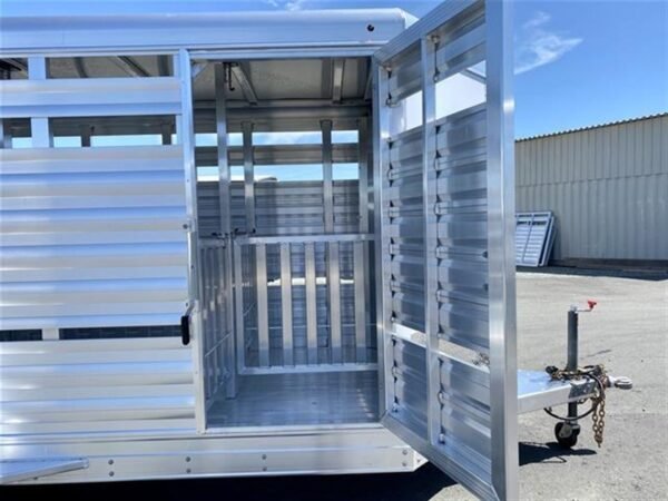 2024 Exiss Exhibitor Mini 615 Bumper Pull Stock Trailer, 8 pens - Image 11