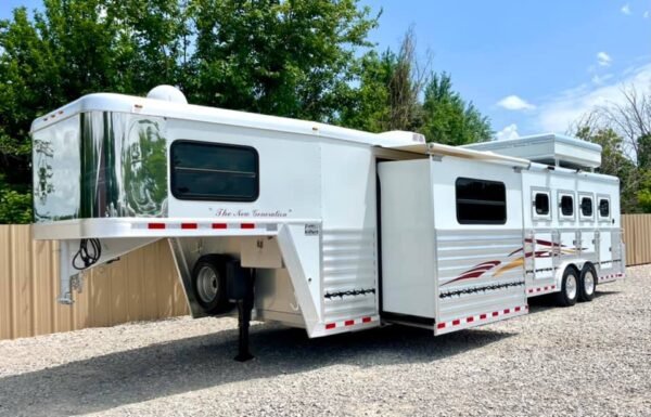 2005 Bloomer 4h Lq/Side Reverse Load/Full Rear Tack