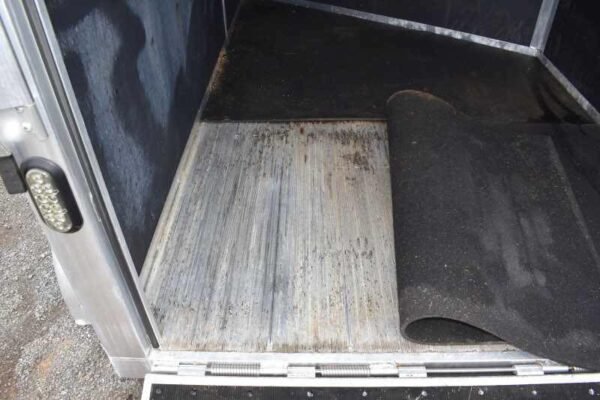 2013 Shadow 2HSL 2 Horse Trailer - Image 3