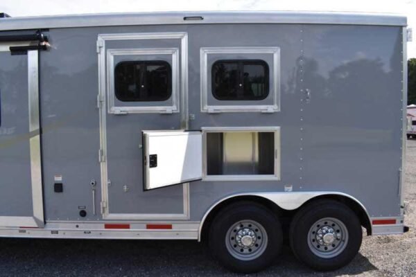 2020 Lakota Colt 8209SO 2 Horse Trailer with 9' Short Wall - Image 12