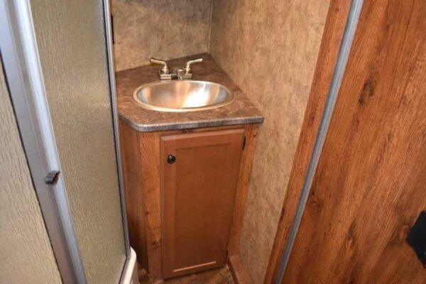 2020 Lakota Colt 8209SO 2 Horse Trailer with 9' Short Wall - Image 24