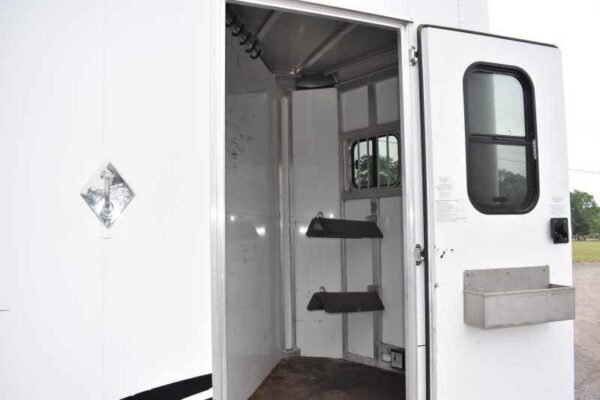 2013 Shadow 2HSL 2 Horse Trailer - Image 6