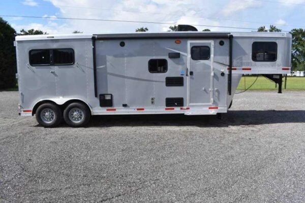 2020 Lakota Colt 8209SO 2 Horse Trailer with 9' Short Wall - Image 3