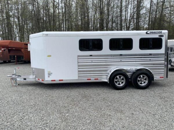 2020 19' CIMARRON BUMPER PULL 6 PEN STOCK TRAILER - Image 3