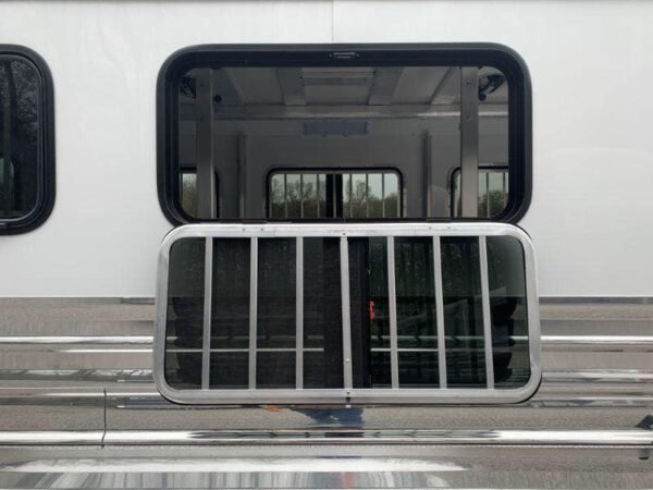 2020 19' CIMARRON BUMPER PULL 6 PEN STOCK TRAILER - Image 10