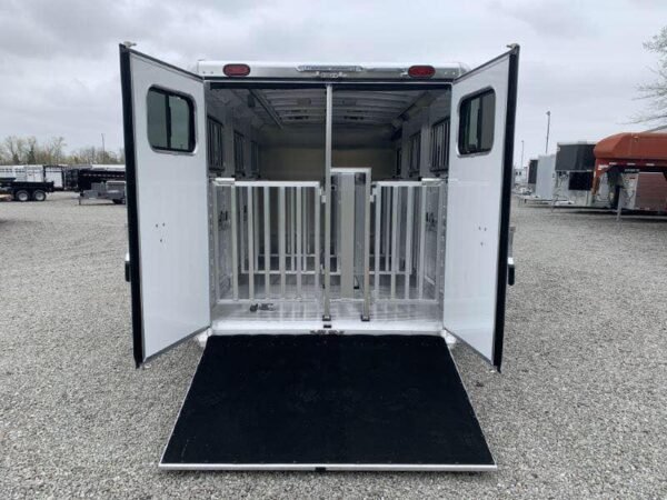 2020 19' CIMARRON BUMPER PULL 6 PEN STOCK TRAILER - Image 8