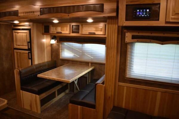 2021 Lakota BIGHORN 8316SRGLQ 3 Horse Trailer with 16' Short Wall - Image 28