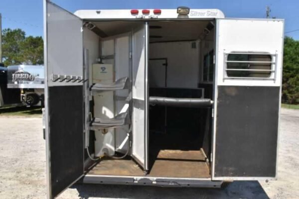 Used 2005 Silver Star 2HGNLQ 2 Horse Trailer with 4' Short Wall - Image 18