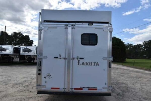 2018 Lakota 84HBPSL 4 Horse Trailer with 2' Short Wall - Image 10