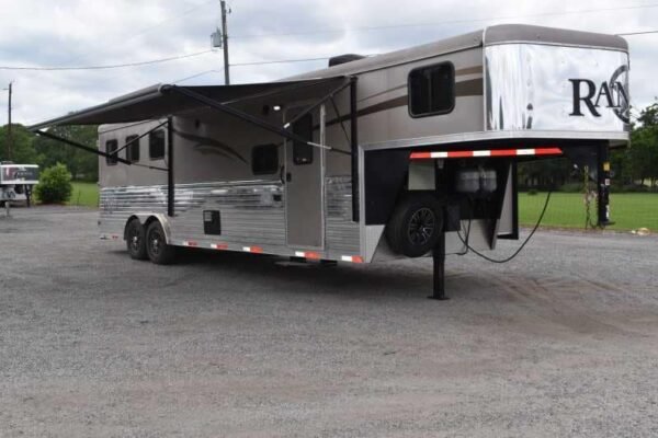 2015 Bison Ranger 3LQ Horse Trailer with 10' Short Wall - Image 3