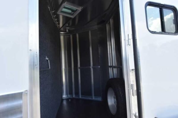 2018 Lakota 84HBPSL 4 Horse Trailer with 2' Short Wall - Image 4