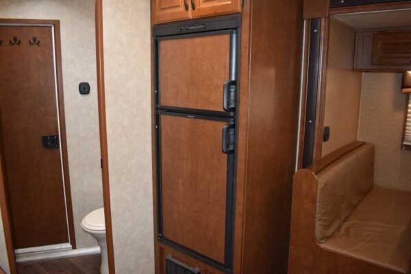 2015 Bison Ranger 3LQ Horse Trailer with 10' Short Wall - Image 11