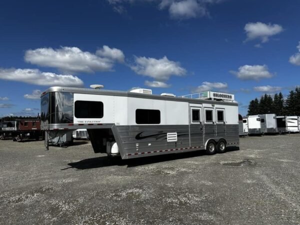 2009 Bloomer Trailers Evolution 10th Anniversary Edition 3-H 11' LQ