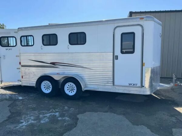 2008 Exiss Sport ES 30B 3 horse slant horse trailer - Image 7