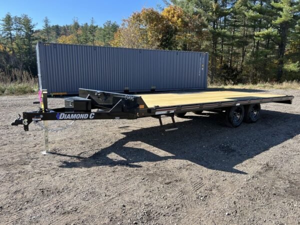 2024 Diamond C 8.5x20 7K Deckover Trailer w/Slide-In Ramps