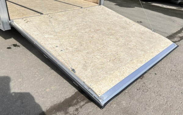 2023 High Country 7.5×14 Aluminum 2/3-Place Drive In/Out w/Tapered Ramp Doors - Image 12