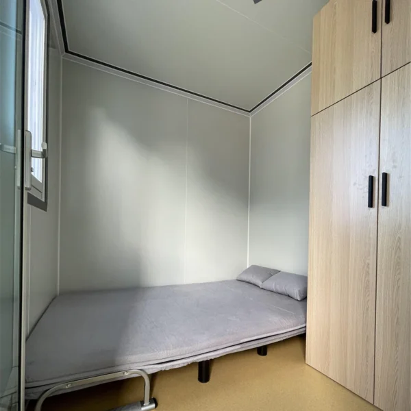 Modern Portable Office 7ft x 20ft with Bedroom - Image 6